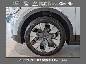 Ford Explorer Premium Extended Range RWD