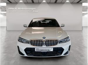 BMW 330 i xDrive Limousine M Sport AHK Kamera HiFi