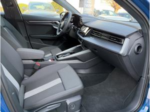 Audi A3 Sportback 40TFSIe S line/ACC/LED/Kam/Navi+/VC+