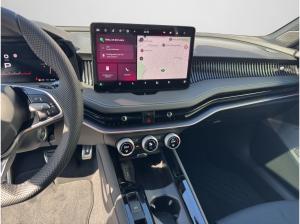 Skoda Superb 2.0 TSI 4x4 DSG *PANO*LEDER*AHK*INKL. WINTERRÄDER*