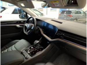 Volkswagen Touareg Elegance 3.0 TDI 8-Aut. 4MOTION LUFT AHK
