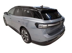 Volkswagen ID.7 Tourer Pro S - "Black Style" Interieur Plus und Exterieur Paket / 8-fach Bereift