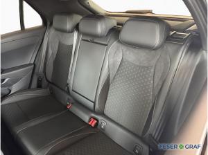 Volkswagen T-Roc R-Line 1.5 l eTSI OPF 7-Ga
