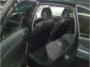 Volkswagen Taigo 1.0 TSI GOAL NAVI GANZJAHRESREIFEN ACC