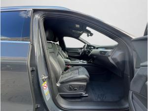 Audi Q8 e-tron S line quattro AHK MATRIX 360°KAMERA ACC NAVI+