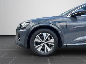 Audi Q8 e-tron S line quattro AHK MATRIX 360°KAMERA ACC NAVI+