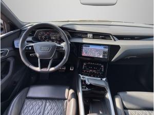 Audi Q8 Sportback e-tron 50 S line quattro