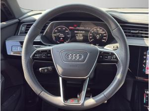 Audi Q8 Sportback e-tron 50 S line quattro