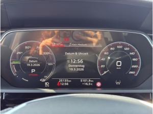 Audi Q8 Sportback e-tron 50 S line quattro