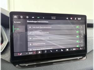 Skoda Octavia Combi Tour 2.0 TDI ACC/AHK/Kamera/LED