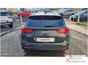 Kia Ceed SW 1.5T Automatik Ultimate Edition mit Style-Paket *Sofort Verfügbar*