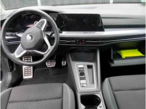 Volkswagen Golf VIII 2.0TDI DSG Active P-DACH AHK NAVI KAMERA