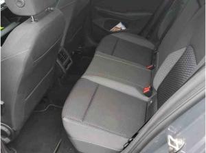 Volkswagen Golf VIII 2.0TDI DSG Active P-DACH AHK NAVI KAMERA