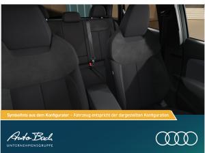 Audi Q3 SUV e-hybrid S tronic