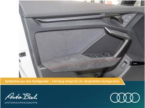 Audi RS3 RS 3 Limousine RS-Abgas RS-Sitze 280km/H Navi-Paket Matrix