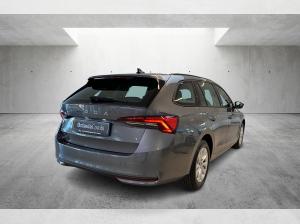 Skoda Octavia Combi 1.5 TSI ESSENCE SOFORT VERFÜGBAR