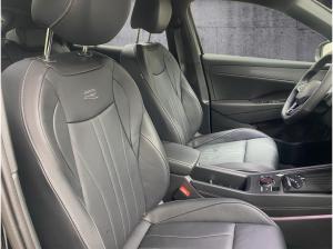 Volkswagen T-Roc 1.5 eTSI DSG R-line Black Style