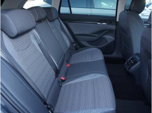 Skoda Superb Selection 2,0l TDI DSG * SHZ RFK NAVI *