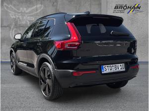 Volvo XC40 B3 Mild-Hybrid Benzin Black Edition Plus
