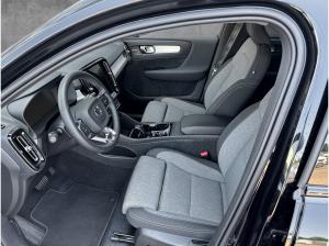 Volvo XC40 B3 Mild-Hybrid Benzin Black Edition Plus