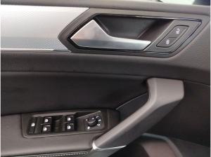 Volkswagen Touran 1.5 TSI Goal 7 Sitze Navi FrontAssist ACC DAB+
