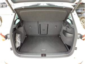 Skoda Karoq 1.5 TSI Selection Tour DSG *AHK*R-Kamera*