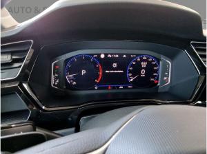 Volkswagen Touran R-Line 1,5 l DSG *AHK* *7Sitzer*