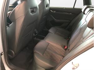 Skoda Octavia Combi 2.0 TSI DSG RS Matrix AHK Navi Pano RFK 18 Zoll