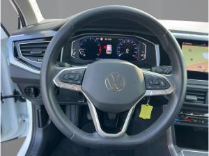 Volkswagen Polo 1.0 TSI Style 5-Gang LED Navi PDC Sitzhzg