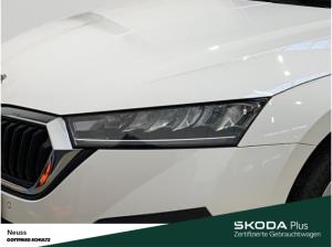 Skoda Octavia Combi STYLE TDI NAVI SITZHEIZUNG EINPARKHILFE LED