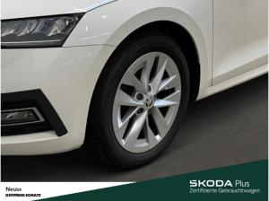 Skoda Octavia Combi STYLE TDI NAVI SITZHEIZUNG EINPARKHILFE LED