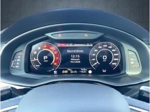 Audi RS Q8 performance RS-AGA/KERAMIK 305KM/H PANO AHK *SOFORT VERFÜGBAR*