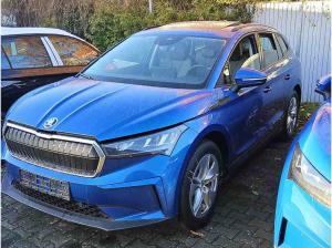 Skoda ENYAQ iV 50 109kW - Loft Pano Navi Kamera LED DAB Einparkhilfe MFL Keyless