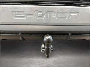 Audi Q4 e-tron Q4 45 e-tron ACC AHK AUT Fernlichtass. LM