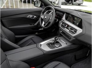 BMW Z4 sDrive20i RFK NAVI LED Sound Syst. PDC V+H