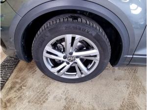 Volkswagen T-Roc T-ROC 1.5 TSI R-Line DSG *AHK*R-Kamera*NAVI*