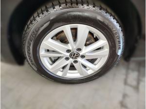 Volkswagen Touran 2.0 TDI DSG Highline DAB+ IQDrive Navi RearView Standheizung FrontAssist TravelAssist TrailerAssist