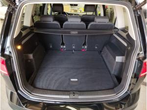 Volkswagen Touran 2.0 TDI DSG Highline DAB+ IQDrive Navi RearView Standheizung FrontAssist TravelAssist TrailerAssist