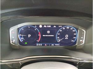 Volkswagen Touran 2.0 TDI DSG Highline DAB+ IQDrive Navi RearView Standheizung FrontAssist TravelAssist TrailerAssist