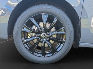 Volkswagen T7 Multivan Lang "Edition" DCC AHK PANO HEAD-UP SOUNDSYTEM
