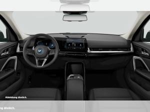 BMW iX2 eDrive20 PANO ACC RFK NAVI Standh. LED DAB