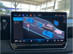 Volkswagen Tiguan R-Line *IQ Light*Standheizung*AHK*Pano*