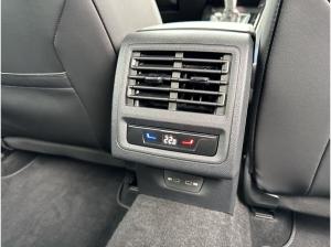 Volkswagen Golf R-Line 1.5 TSI Nav/HuD/360/ACC/LHZ/SHZ/17"/Business