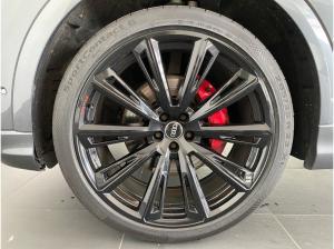Audi Q8 50 TDI quattro S line competition plus CARBON+MATRIX+AHK+RWO