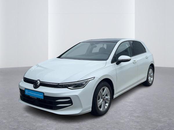 Volkswagen Golf VIII 1.5 eTSI Life DSG LED Panorama ACC