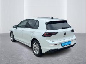 Volkswagen Golf VIII 1.5 eTSI Life DSG LED Panorama ACC