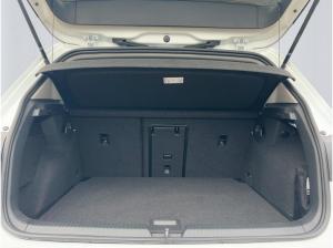 Volkswagen Golf VIII 1.5 eTSI Life DSG LED Panorama ACC