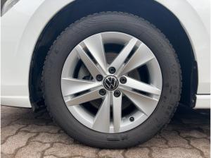 Volkswagen Golf VIII 1.5 eTSI Life DSG LED Panorama ACC