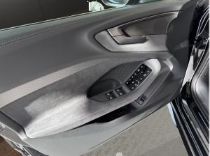 Audi A5 Avant e-hybrid quattro 270 kW S tronic / Tech pro / HUD / AHK / PANO / B & O / MEMORY