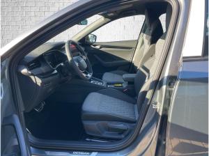 Skoda Octavia Combi Sportline DSG/Navi/AHK/Matrix/sofort Verfügbar